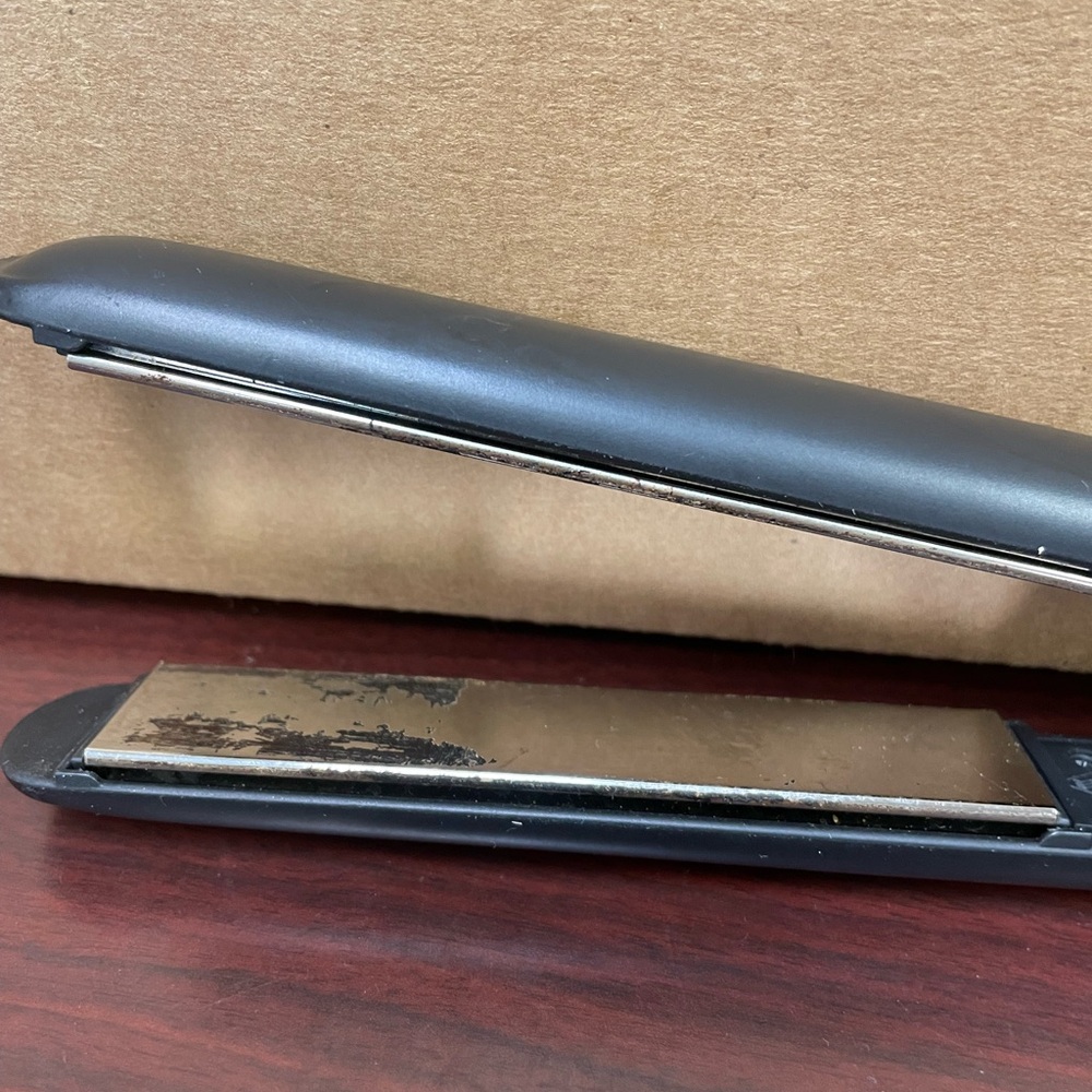 Babyliss Pro Titanium Hair Straightner 1" BT130T Black Swivel TESTED  WORKING - Picture 10 of 10